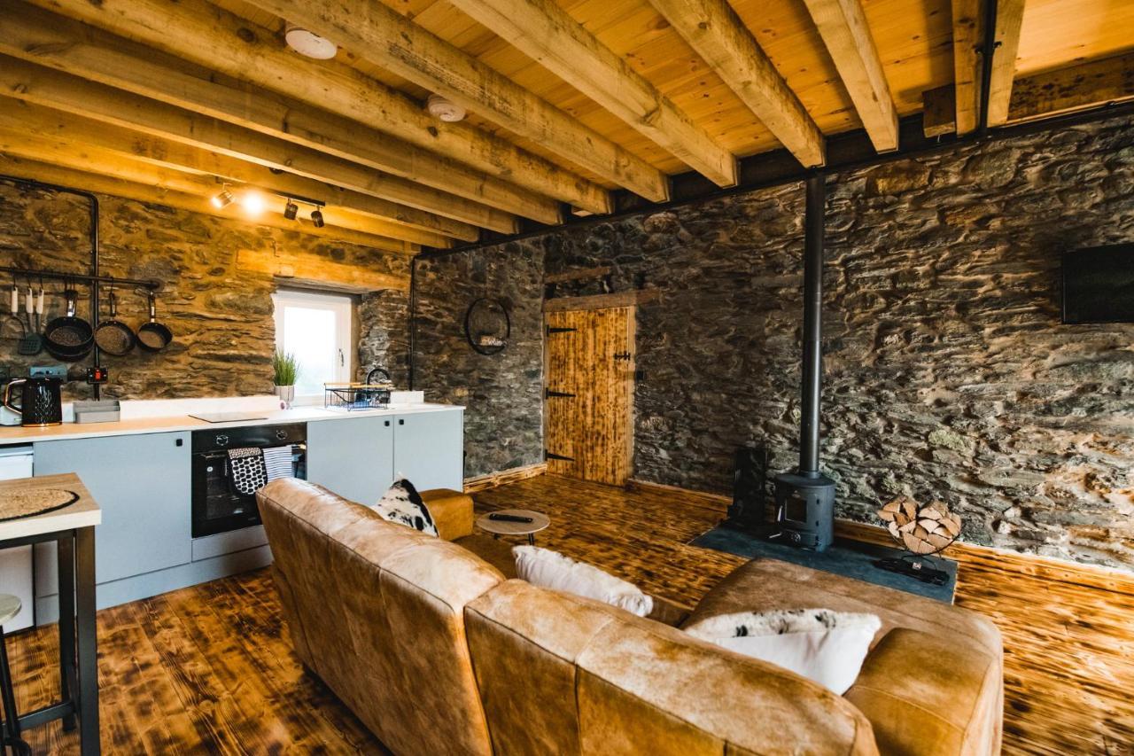 Вилла The Milking Shed At Pencraig Холихед Экстерьер фото