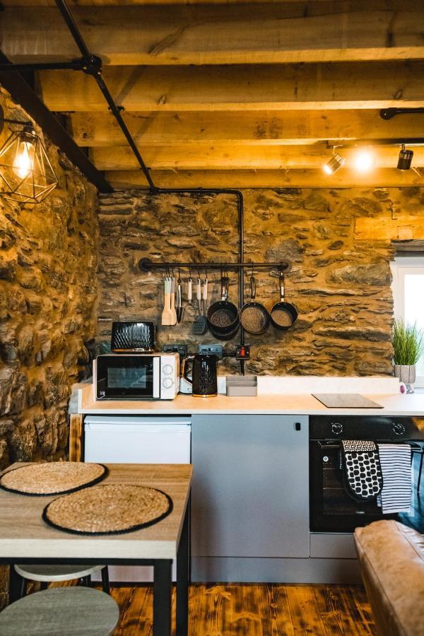 Вилла The Milking Shed At Pencraig Холихед Экстерьер фото